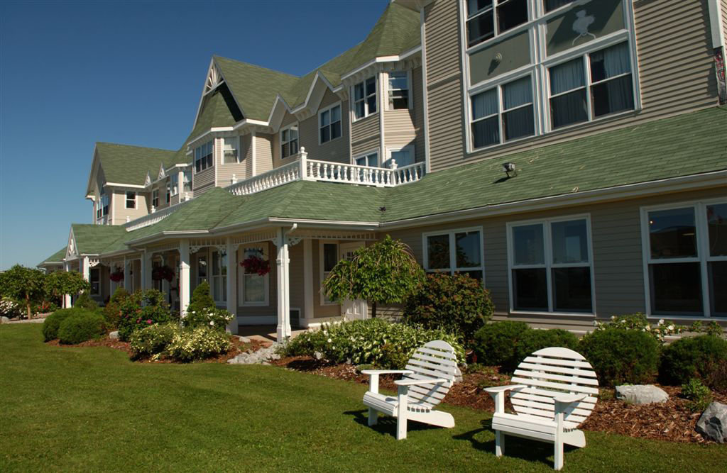 The Loyalist Country Inn & Conference Centre Саммерсайд Экстерьер фото